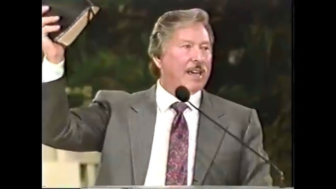 Hal Lindsey